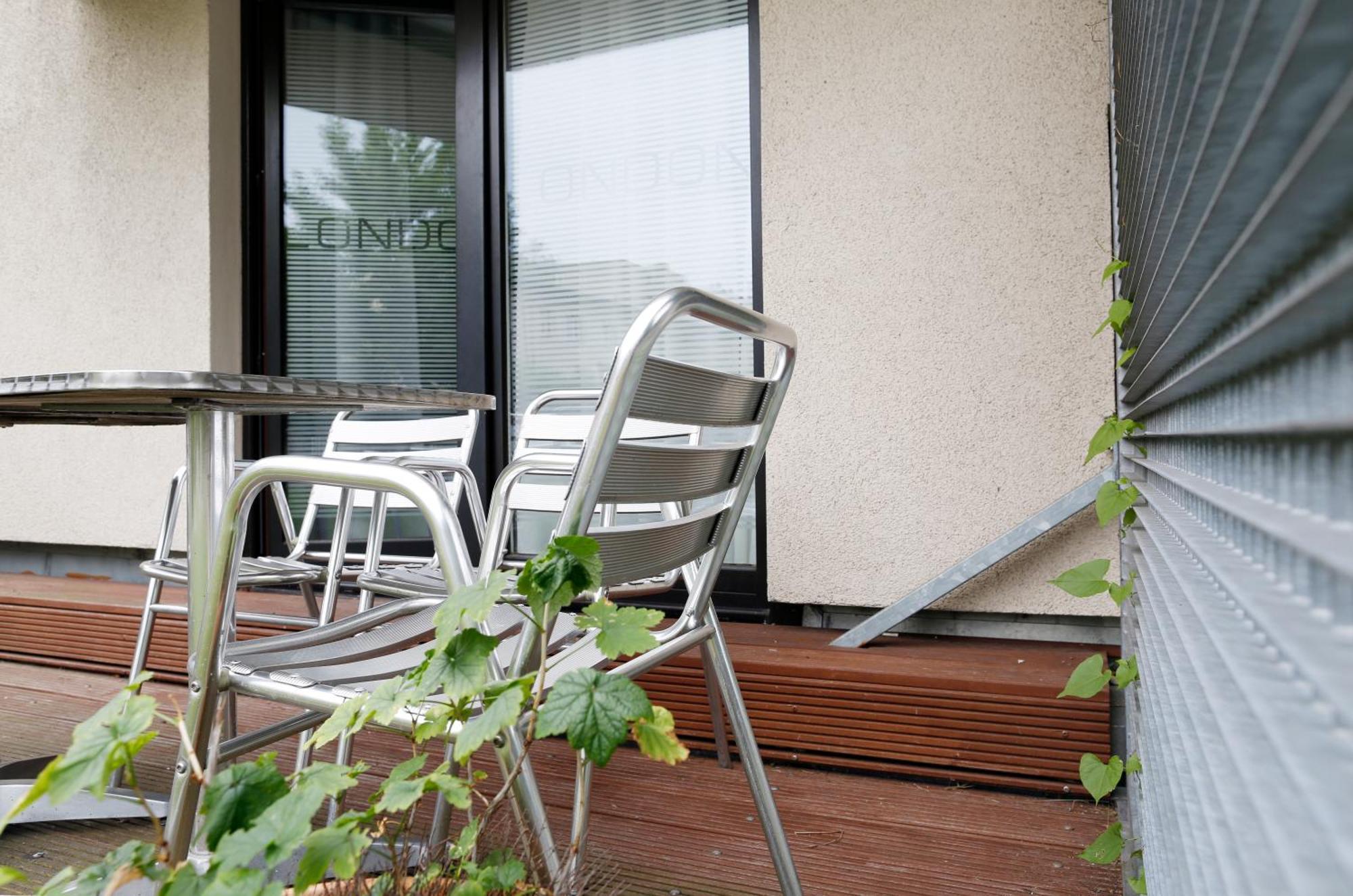 Nieb By Rockchair Apartments L Superhost Status L 3 Bedrooms Boxspringbeds 3 Bathrooms In Center "Kurfuerstendamm" - Cozy Family & Business Flair Welcomes You! 柏林 外观 照片